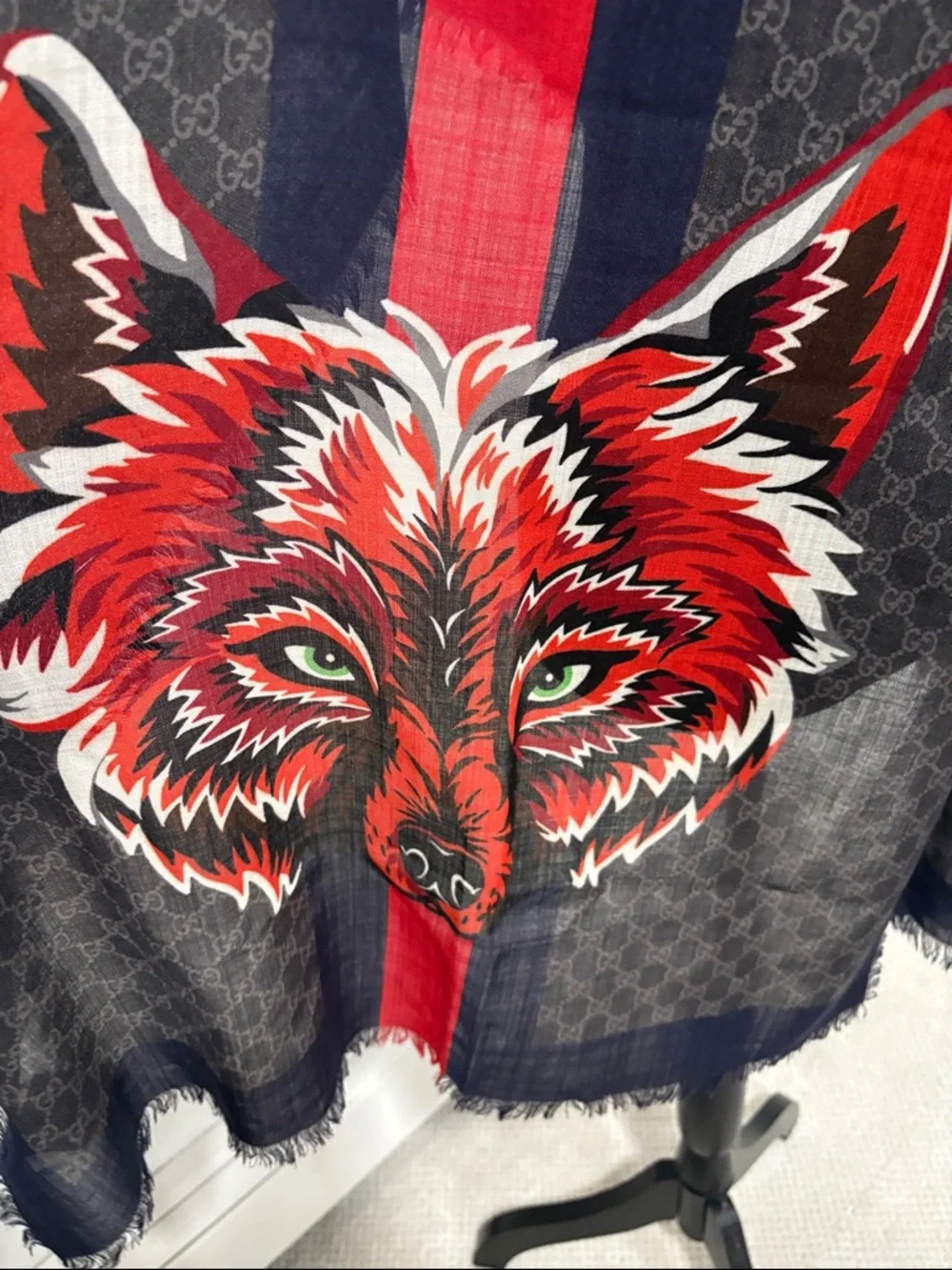 Gucci Navy Red Graphic Wolf Motif GG Logo Wrap Scarf Unisex - Picture 3 of 9
